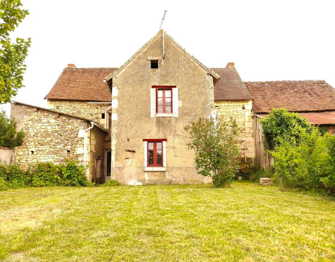 Ferienhaus Charmante Du 17eme Siecle A Lilette Avec Jacuzzi Et Proche Riviere Buxeuil (Vienne)